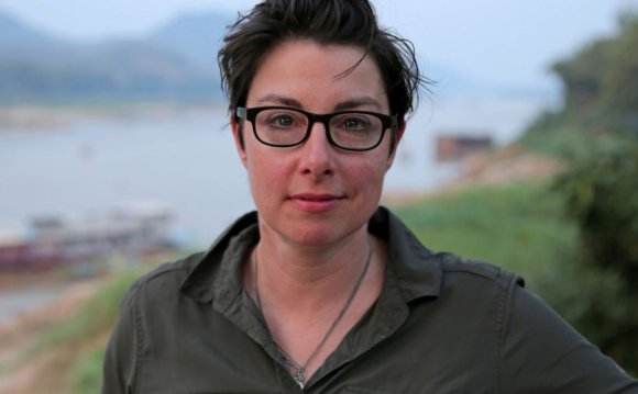 Sue Perkins has had brain