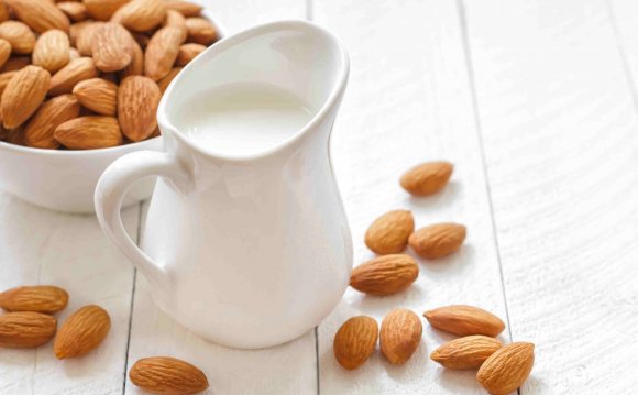Almond milk kefir Recipe
